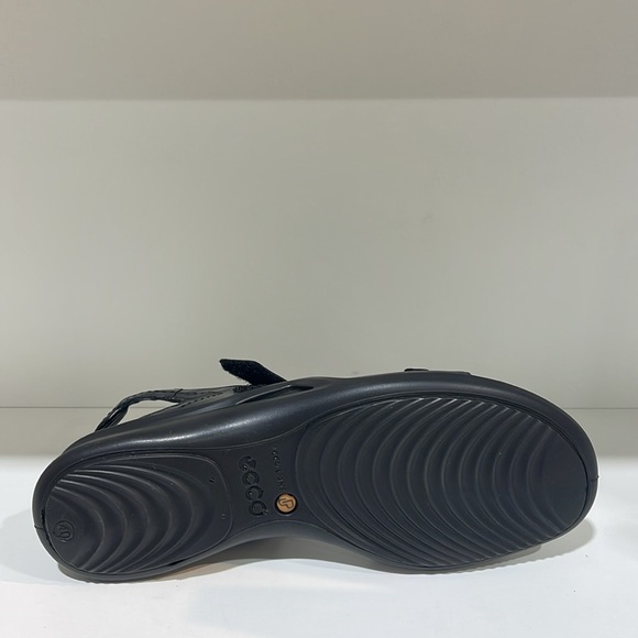 ECCO Wave Sandal - Picture 7 of 7